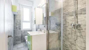 Doccia, bidet