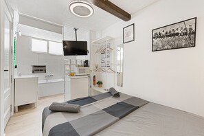 1 habitación, wifi y ropa de cama 
