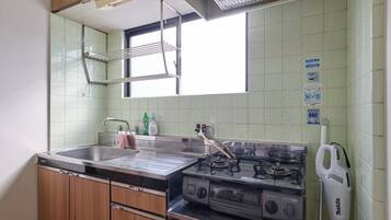 Fridge, microwave, cookware/dishes/utensils