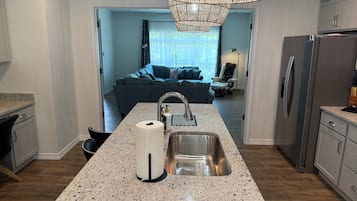 Smart TV, fireplace, computer monitors
