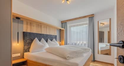 Newly built chalet in the middle of the Ătztal