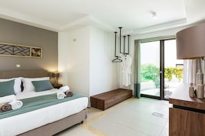 Apartment, 6 Bedrooms, Private Pool, City View | 7 bedrooms