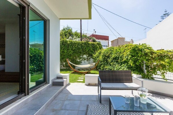 Lejlighed - 6 soveværelser - privat pool - byudsigt | Terrasse/gårdhave