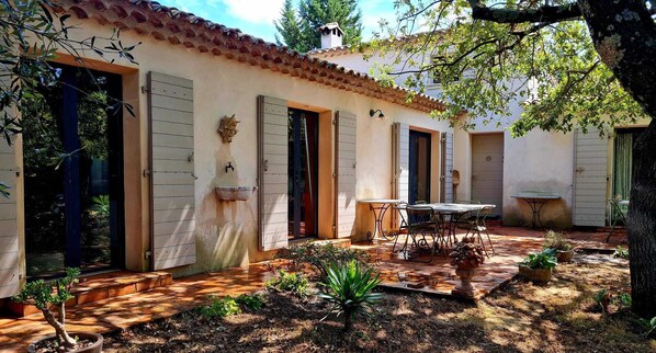 Restauration extérieure