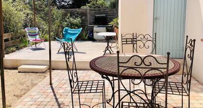 Bergerie au calme, avec terrasse et jolie vue