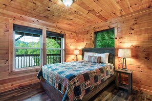 2 slaapkamers, een bureau, reisbedje, gratis wifi