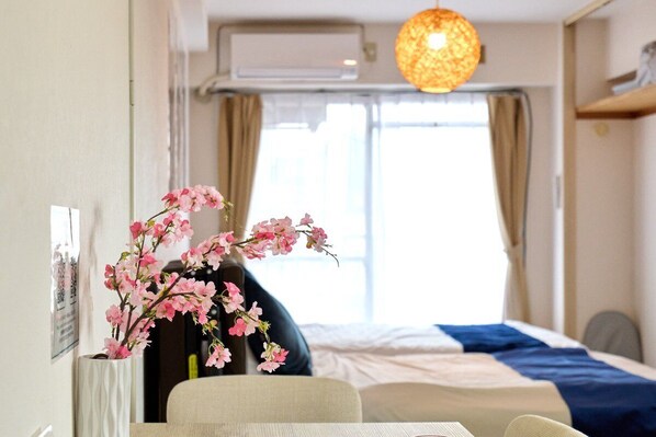 1 bedroom, iron/ironing board, Internet