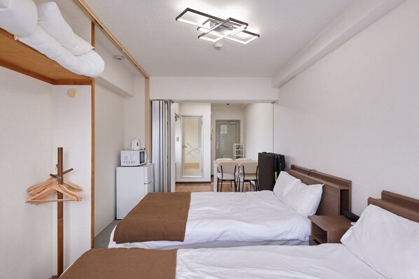 1 bedroom, iron/ironing board, Internet