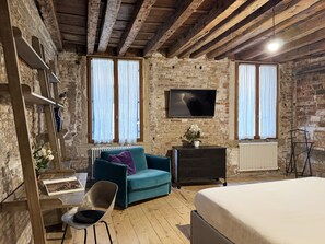 Apartment, Canal View | Blackout curtains, soundproofing, iron/ironing board, free WiFi - PALAZZETTO SAN MARCO (Venice)