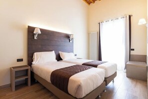 2 Schlafzimmer, Zimmersafe, kostenloses WLAN, Bettwäsche