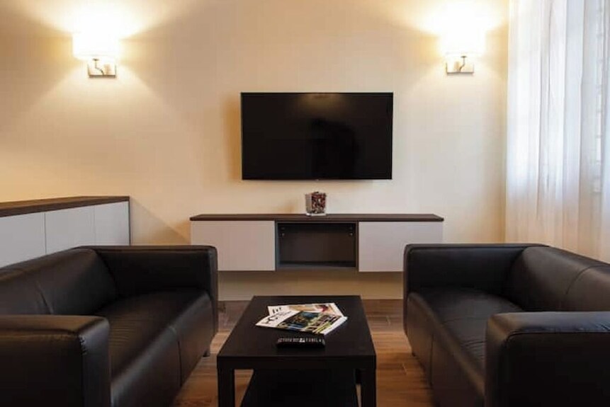 Stables 1 | Apartment Villa Carobbi - Calenzano