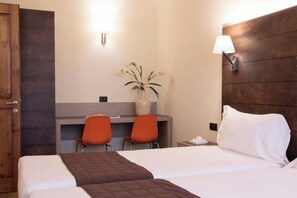 2 bedrooms, in-room safe, free WiFi, bed sheets