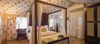 ELIVAAS 5-BHK with Luxe Mudhouses, Tents, Pond & Pvt Pool | Kaimalgarh Farmstay