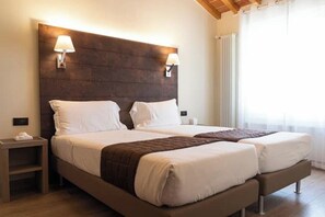 2 bedrooms, in-room safe, free WiFi, bed sheets