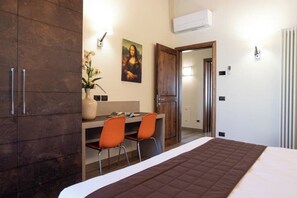2 quartos, cofres nos quartos, Wi-Fi de cortesia, roupa de cama