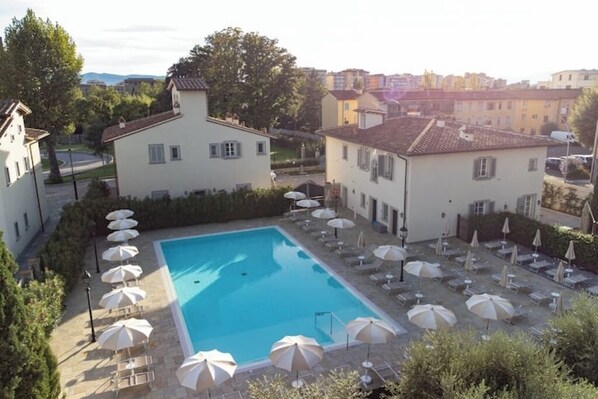 Piscina externa