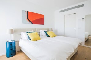 3 bedrooms, iron/ironing board, travel cot, WiFi
