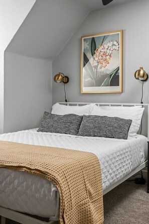 1 chambre, fer et planche à repasser, Wi-Fi, draps fournis