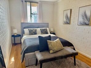 Desk, iron/ironing board, free WiFi, bed sheets
