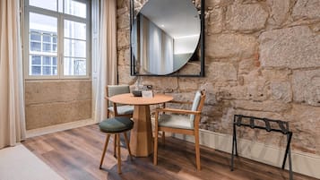 Standard Studio | Bathroom