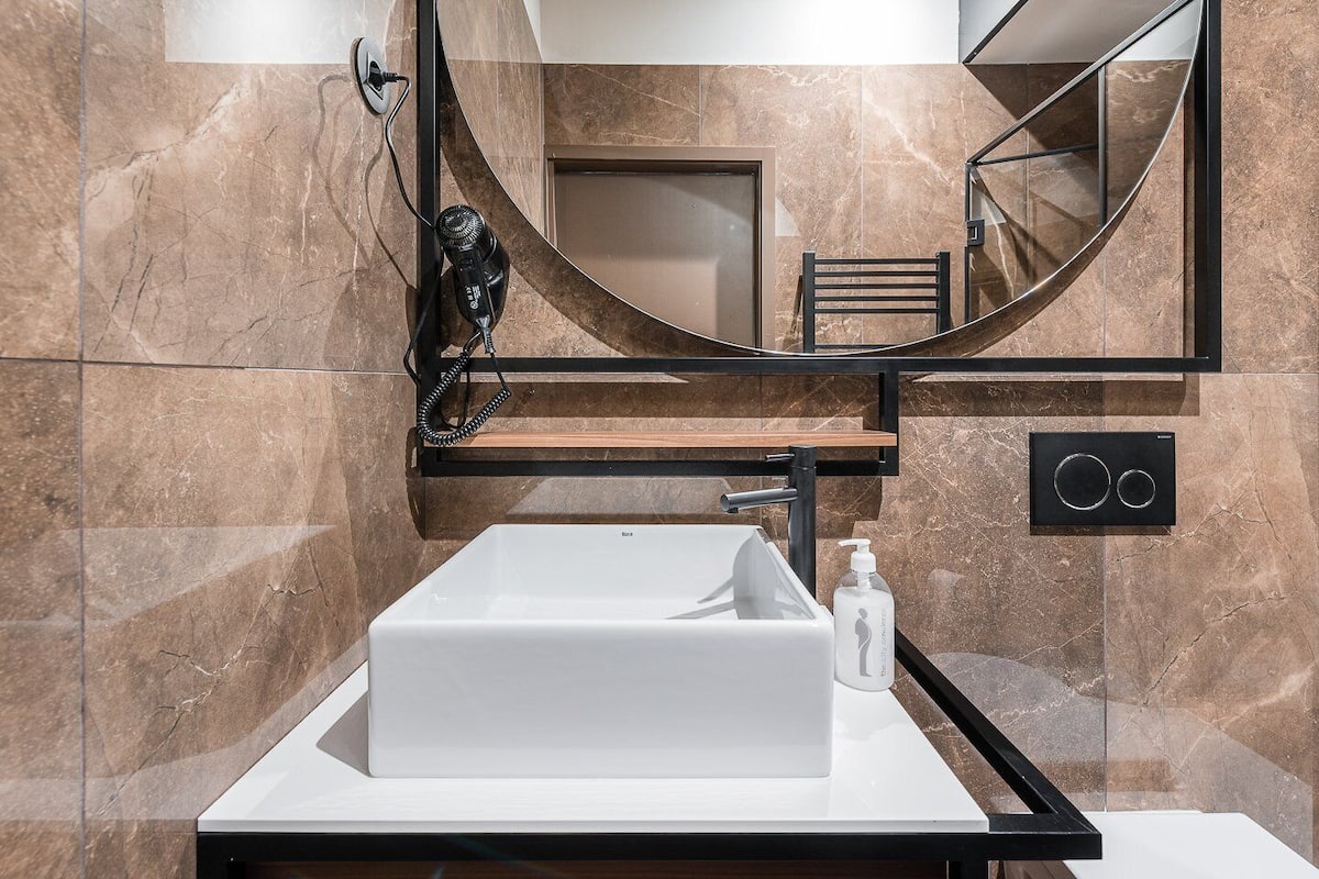 Studio (GuestReady - Mercadores Apartments - )