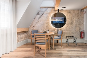 Studio (GuestReady - Mercadores Apartments - )
