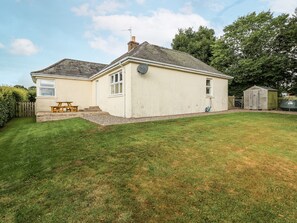 Exterior - Top Cottage (Cupar)