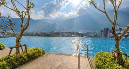 Sunshine Residence Suites