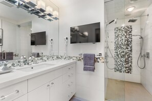 Hair dryer, towels