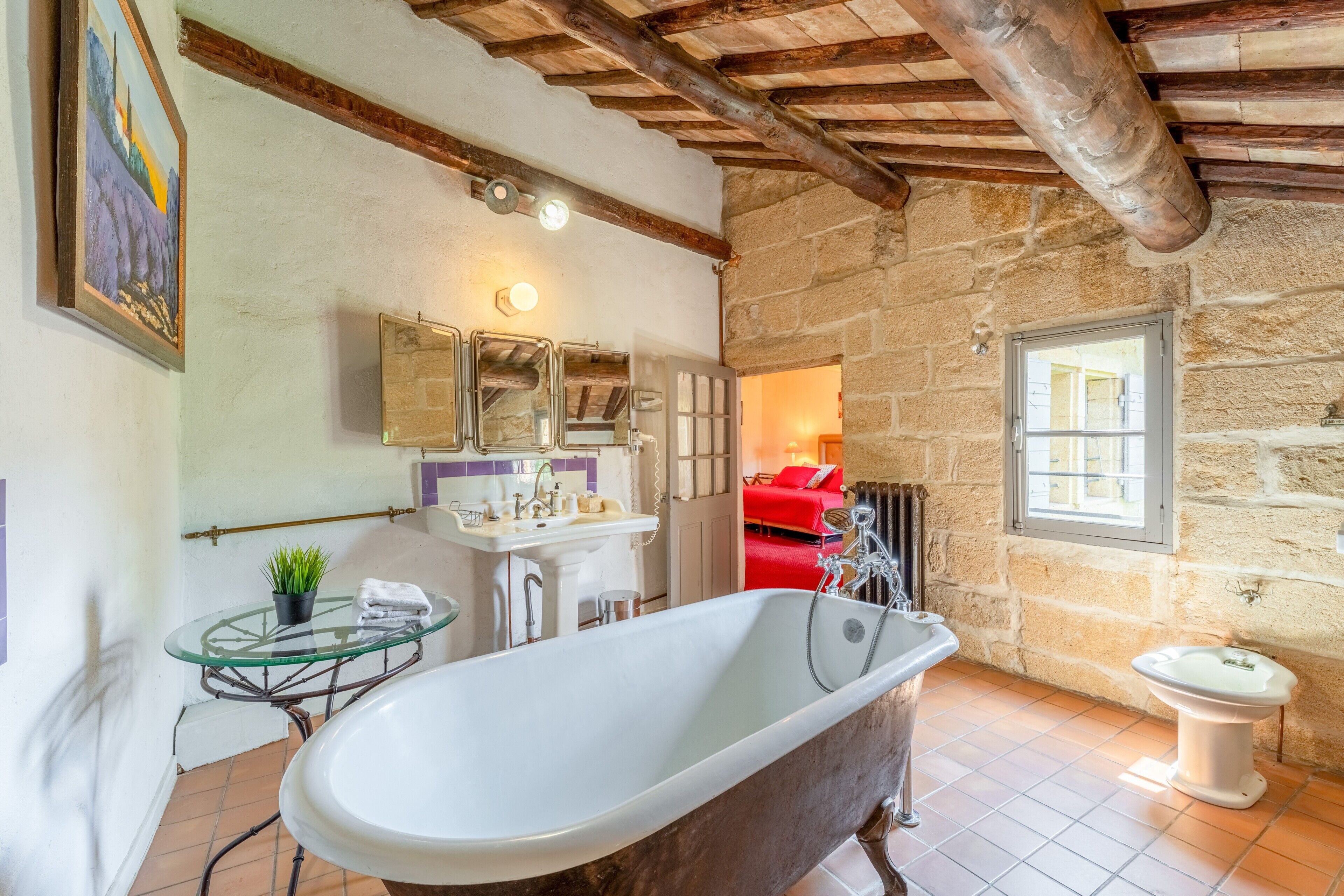 Douche, serviettes fournies