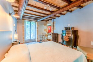 1 habitación, wifi y ropa de cama 