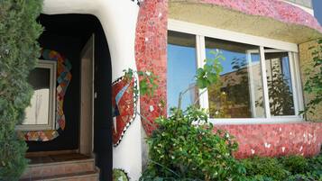 Fachada da propriedade