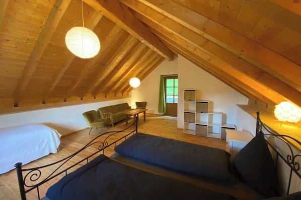 1 habitación, wifi y ropa de cama