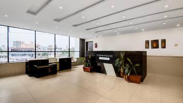 House | Reception
