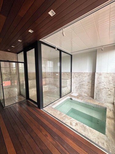 2 Suites Setor Bueno & Vaca Brava Hop Amparo