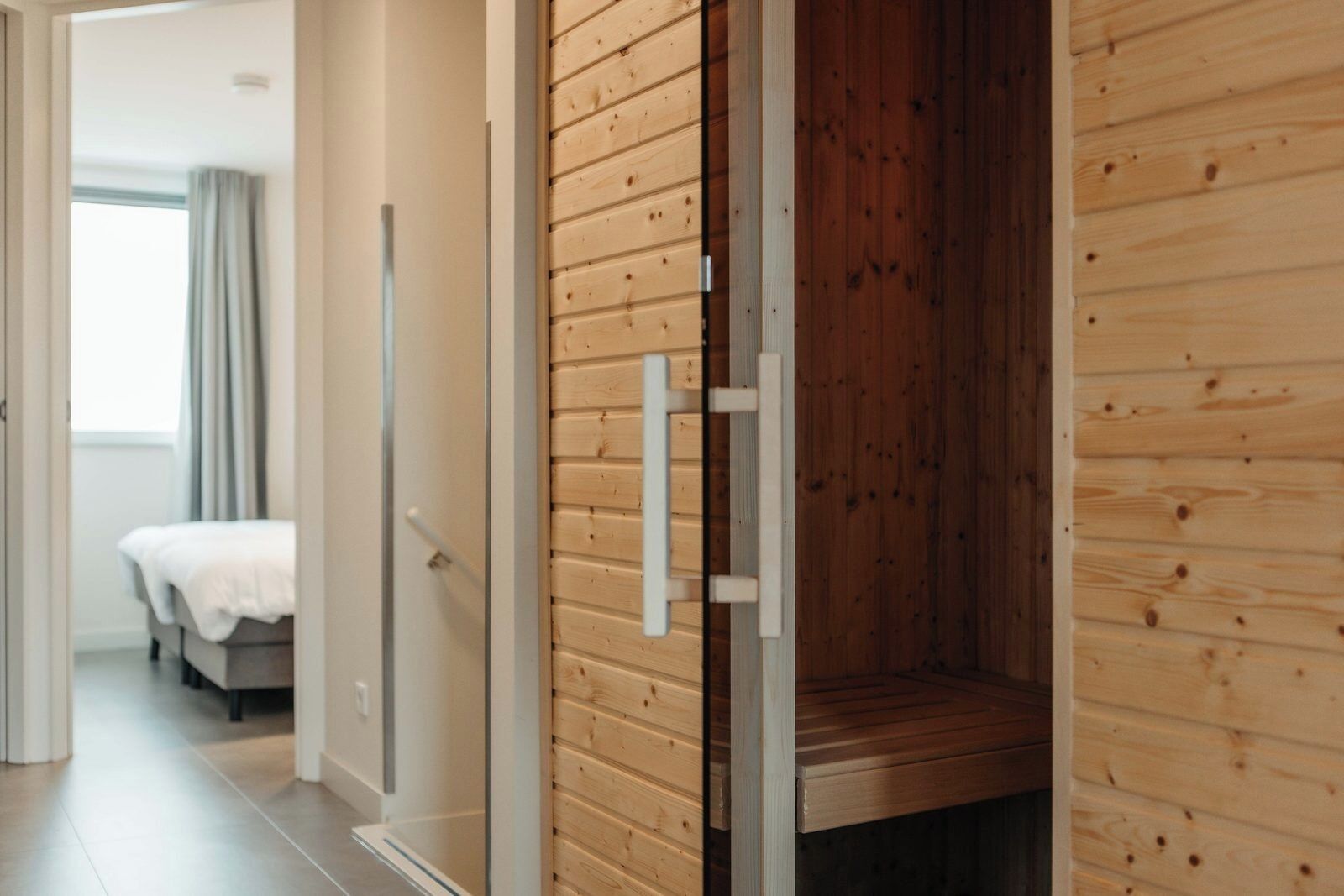 3 slaapkamers, reisbedje, gratis wifi, beddengoed