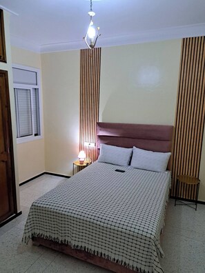 Apartment, 2 Bedrooms, Smoking, Garden View