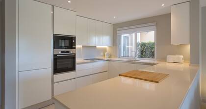 3 Bedrooms - Cozy and Elegant Apartment in Quinta do Lago Mastic SL21
