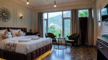 Premium Double Room | Free WiFi
