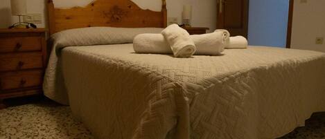 2 chambres, draps fournis