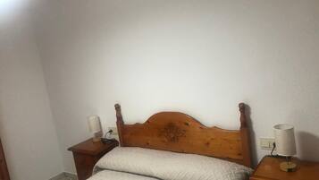 2 makuuhuonetta, vuodevaatteet