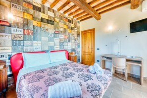 1 chambre, fer et planche à repasser, Wi-Fi, draps fournis