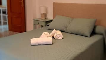 2 bedrooms, bed sheets