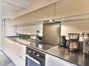 Fridge, microwave, dishwasher