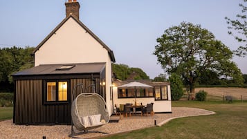 Cottage, Patio, Garden View | Iron/ironing board, free WiFi