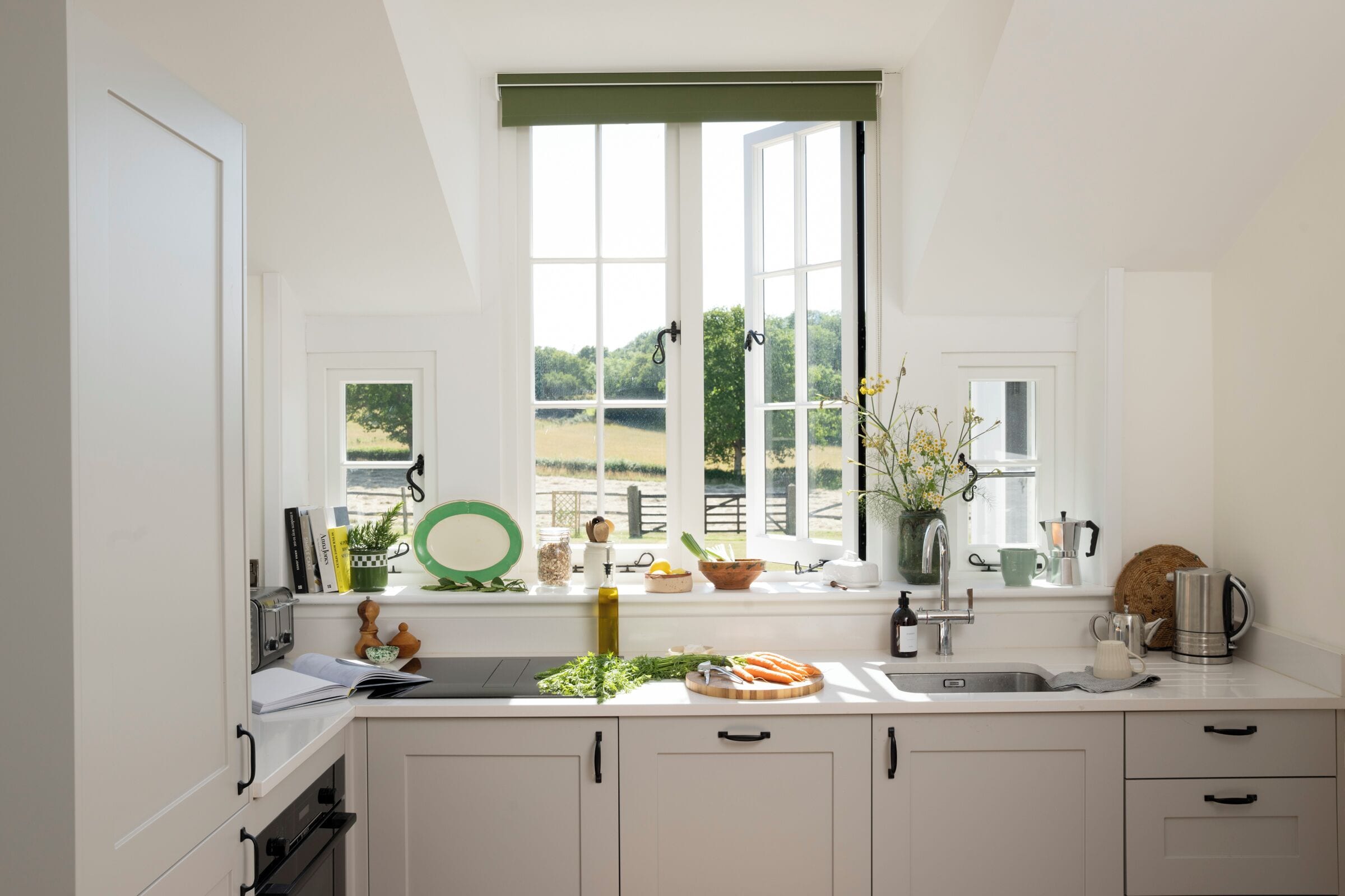 คอทเทจ, ลานระเบียง, วิวสวน | ครัวส่วนตัว | กาต้มน้ำไฟฟ้า, เก้าอี้กินข้าวสำหรับเด็ก