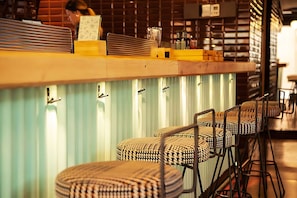 Bar (ter plaatse)