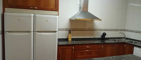 Micro-ondas, cooktop, lava-louças