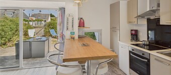 200m from the beach – 2 adults and 2 children