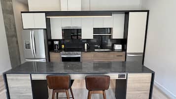 Fridge, microwave, oven, stovetop